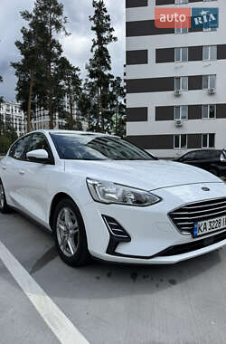 Хетчбек Ford Focus 2019 в  фото 3 Хетчбек Ford Focus 2019 в