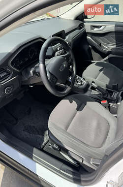 Хетчбек Ford Focus 2019 в  фото 11 Хетчбек Ford Focus 2019 в