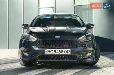 Хэтчбек Ford Focus 2015 в Львове