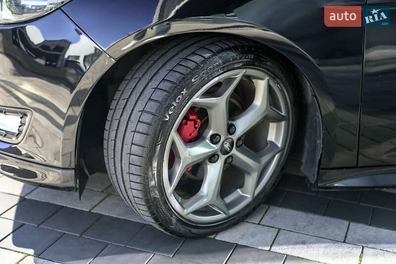 Хетчбек Ford Focus 2015 в Львові фото 8 Хетчбек Ford Focus 2015 в Львові