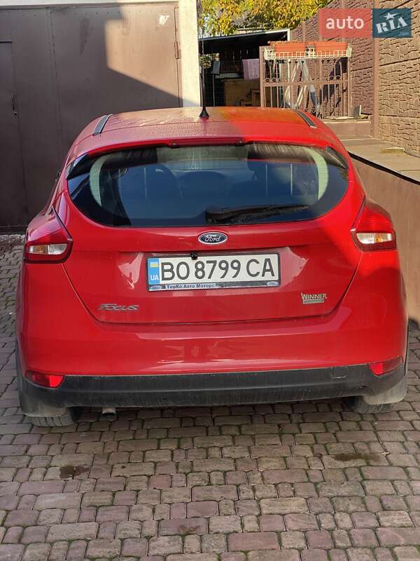 Хэтчбек Ford Focus 2016 в Тернополе фото Хэтчбек Ford Focus 2016 в Тернополе