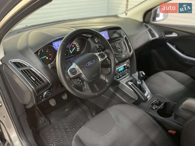 Хетчбек Ford Focus 2012 в Стрию