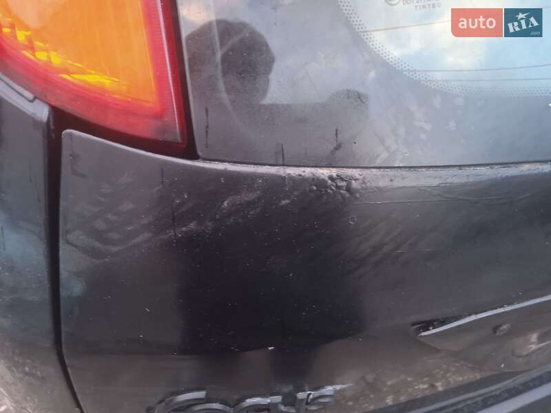 Хетчбек Ford Focus 2004 в Тернополі фото 19 Хетчбек Ford Focus 2004 в Тернополі