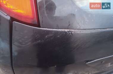 Хэтчбек Ford Focus 2004 в  фото 19 Хэтчбек Ford Focus 2004 в