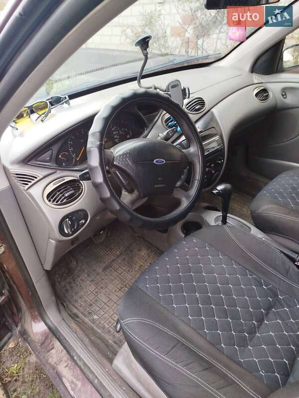 Седан Ford Focus 2001 в Кам'янці