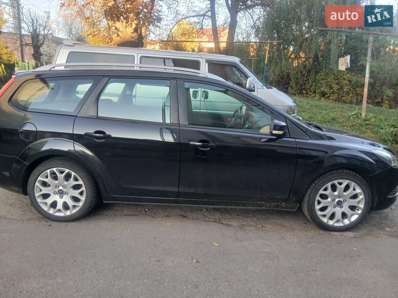 2010 Ford Focus - мініатюра 26