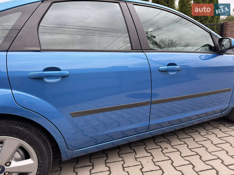 Хэтчбек Ford Focus 2004 в Ивано-Франковске фото 10 Хэтчбек Ford Focus 2004 в Ивано-Франковске