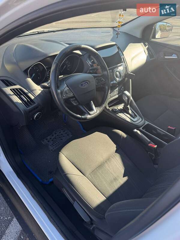 Седан Ford Focus 2016 в Одесі фото 14 Седан Ford Focus 2016 в Одесі