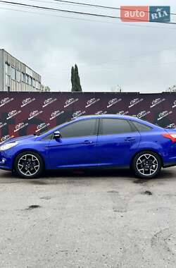 Седан Ford Focus 2013 в 