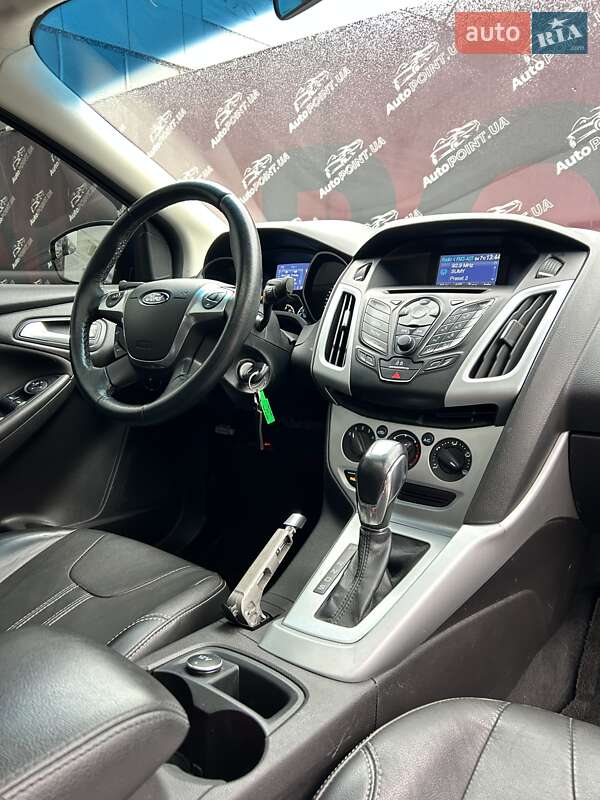 Седан Ford Focus 2013 в Сумах