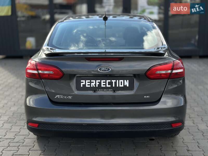 Седан Ford Focus 2016 в Черновцах