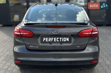 Седан Ford Focus 2016 в  фото 13 Седан Ford Focus 2016 в