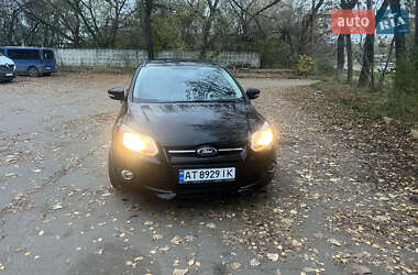 Седан Ford Focus 2013 в 