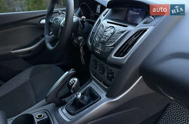 Универсал Ford Focus 2012 в 