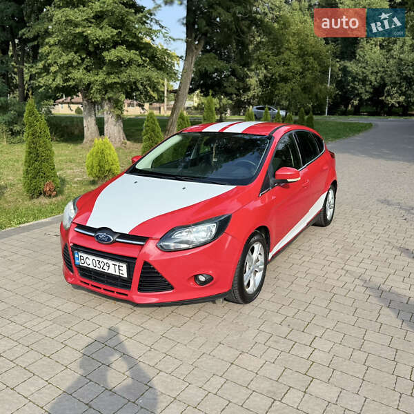 Хэтчбек Ford Focus 2011 в Львове