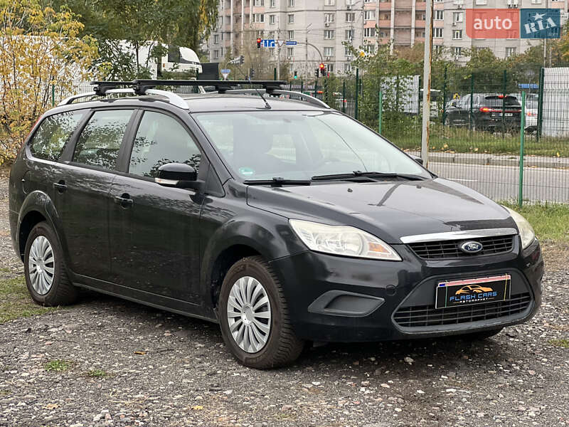 Универсал Ford Focus 2010 в Киеве фото Универсал Ford Focus 2010 в Киеве
