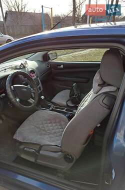 Хэтчбек Ford Focus 2007 в 