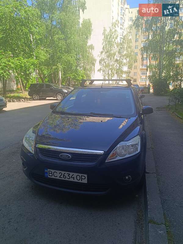 Хэтчбек Ford Focus 2010 в Львове