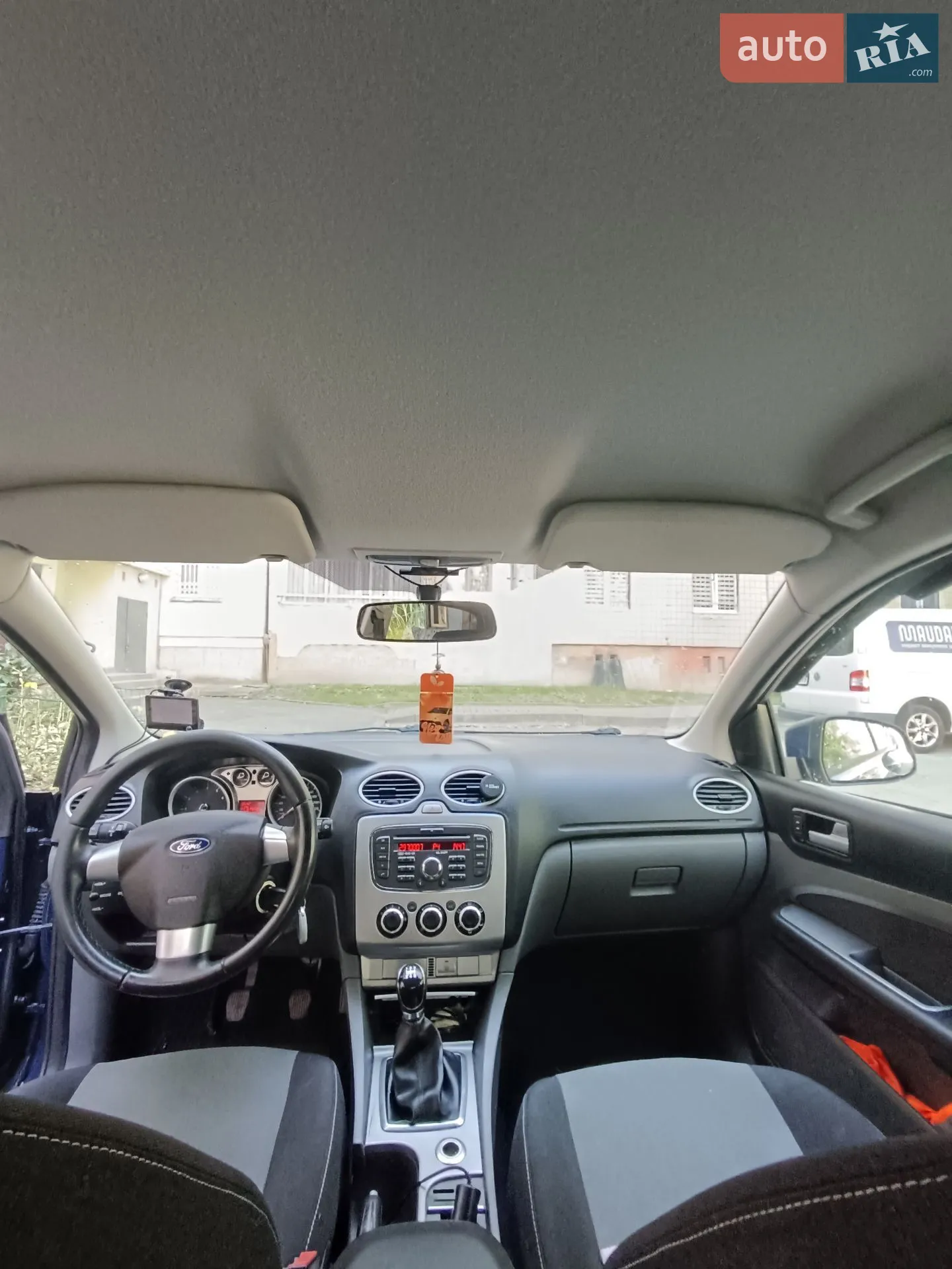 2010 Ford Focus - мініатюра 12