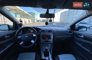 Універсал Ford Focus 2010 в  фото 15 Універсал Ford Focus 2010 в