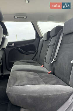 Універсал Ford Focus 2006 в  фото 28 Універсал Ford Focus 2006 в