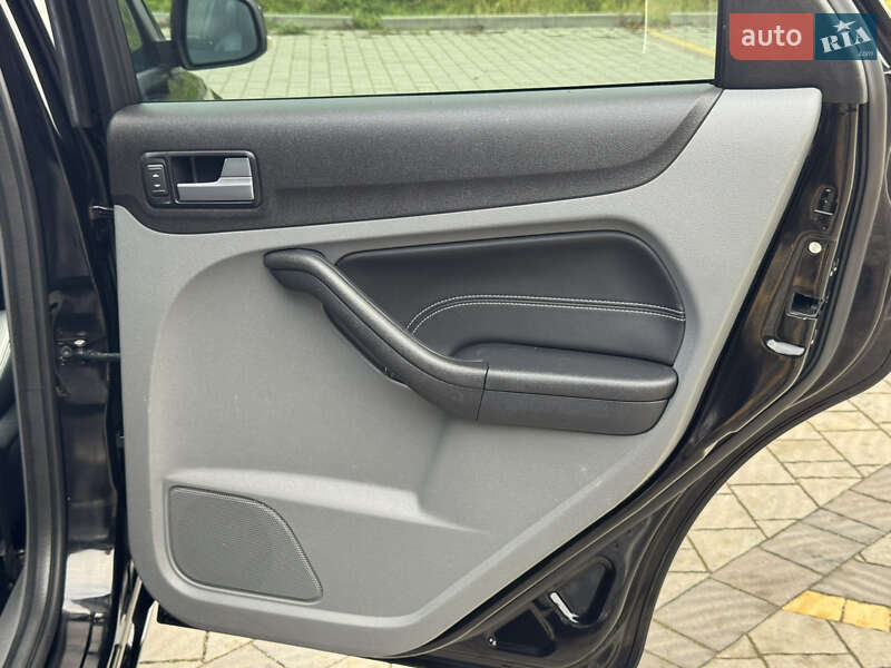 Хетчбек Ford Focus 2008 в Стрию фото 76 Хетчбек Ford Focus 2008 в Стрию