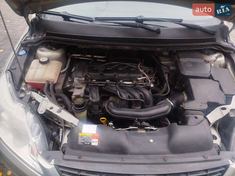 Хэтчбек Ford Focus 2009 в Ровно фото 6 Хэтчбек Ford Focus 2009 в Ровно