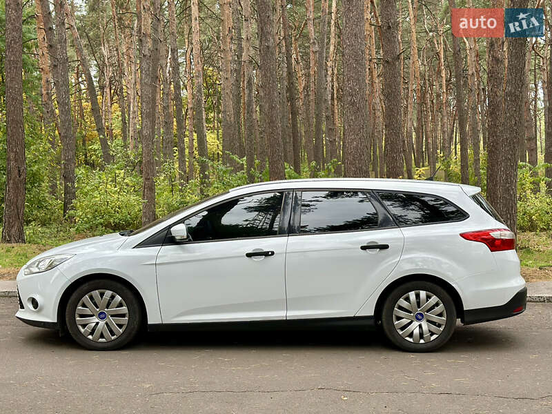 Універсал Ford Focus 2013 в Черкасах фото 4 Універсал Ford Focus 2013 в Черкасах