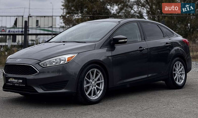 Седан Ford Focus 2016 в 