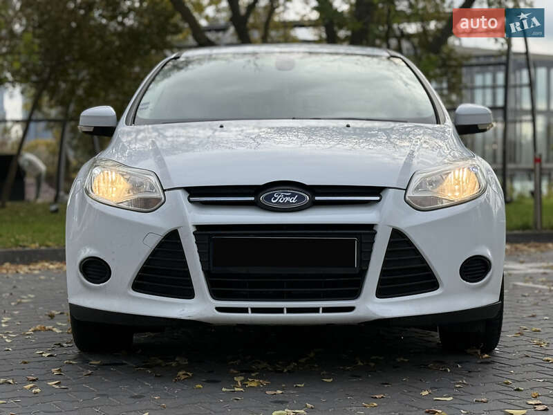 Универсал Ford Focus 2013 в Киеве фото 6 Универсал Ford Focus 2013 в Киеве