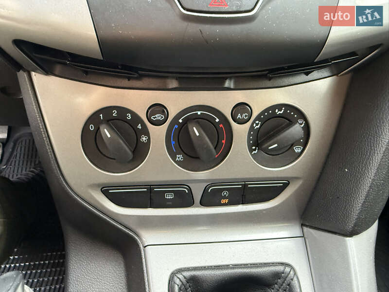 Универсал Ford Focus 2013 в Киеве фото 26 Универсал Ford Focus 2013 в Киеве