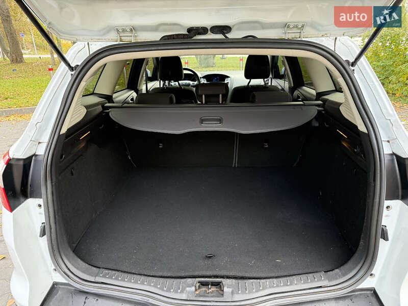 Универсал Ford Focus 2013 в Киеве фото 39 Универсал Ford Focus 2013 в Киеве