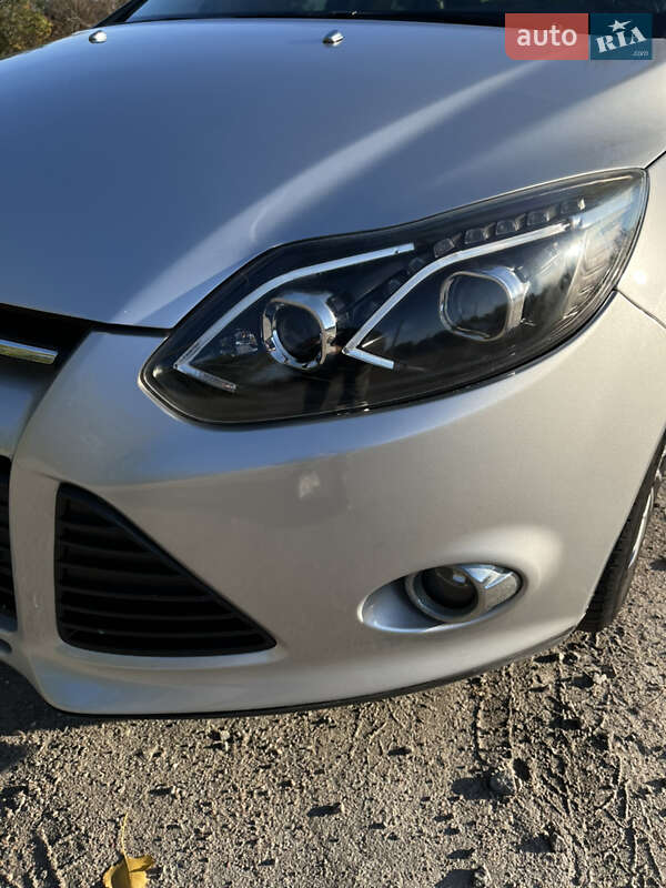 Седан Ford Focus 2011 в Олександрії