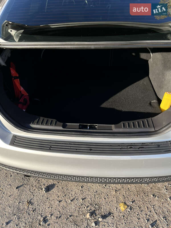 Седан Ford Focus 2011 в Олександрії