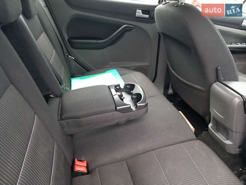 Универсал Ford Focus 2009 в Городке фото 15 Универсал Ford Focus 2009 в Городке