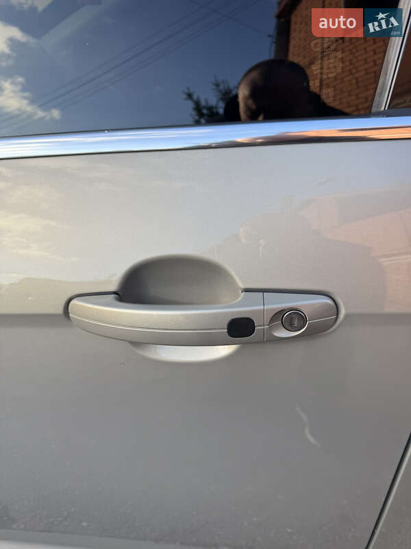 Хэтчбек Ford Focus 2015 в Харькове фото 23 Хэтчбек Ford Focus 2015 в Харькове