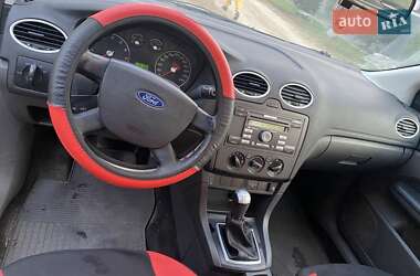 Універсал Ford Focus 2006 в Зміїві