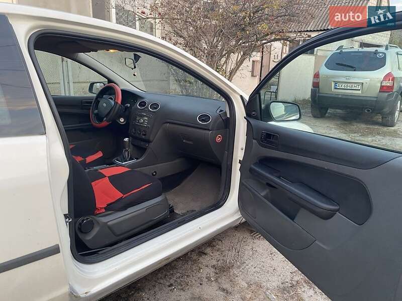 Универсал Ford Focus 2006 в Змиеве фото 6 Универсал Ford Focus 2006 в Змиеве