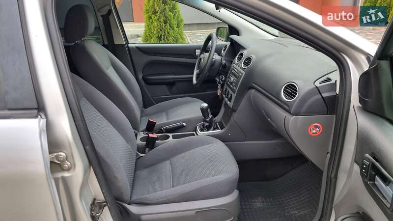 Хетчбек Ford Focus 2005 в Луцьку фото 18 Хетчбек Ford Focus 2005 в Луцьку