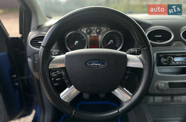 Хетчбек Ford Focus 2009 в  фото 30 Хетчбек Ford Focus 2009 в