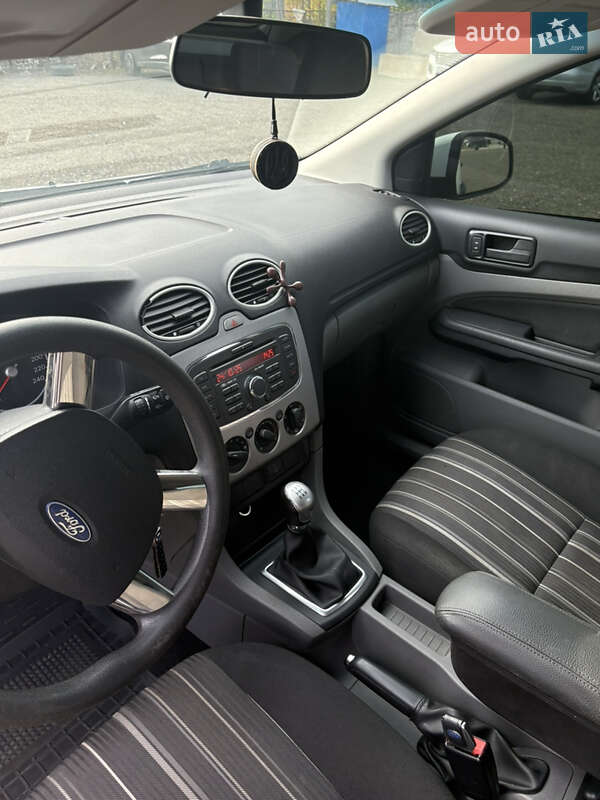 Хетчбек Ford Focus 2011 в Запоріжжі