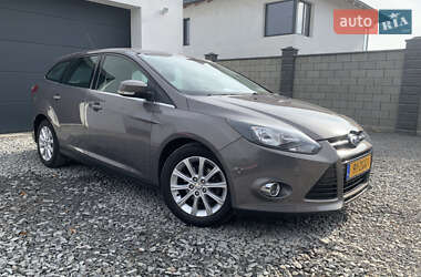 Універсал Ford Focus 2012 в  фото 3 Універсал Ford Focus 2012 в