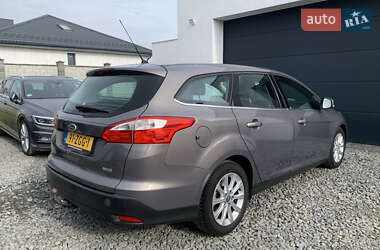 Універсал Ford Focus 2012 в  фото 5 Універсал Ford Focus 2012 в