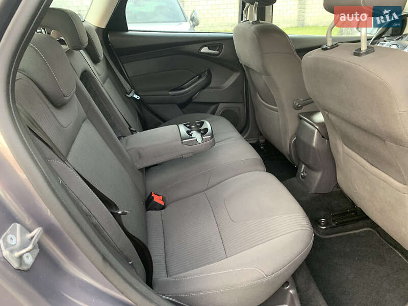 Універсал Ford Focus 2012 в Рівному фото 46 Універсал Ford Focus 2012 в Рівному