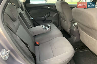 Універсал Ford Focus 2012 в  фото 46 Універсал Ford Focus 2012 в