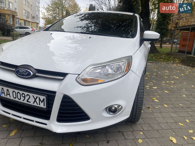 Седан Ford Focus 2011 в Каменец-Подольском фото 2 Седан Ford Focus 2011 в Каменец-Подольском