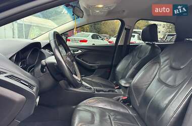 Седан Ford Focus 2016 в 