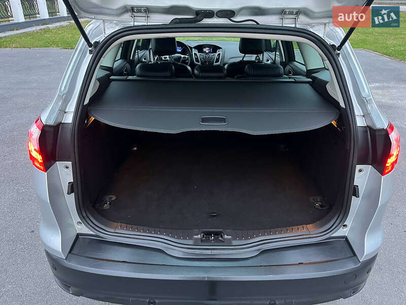 Універсал Ford Focus 2013 в Звягелі