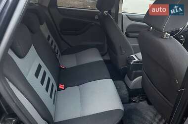 Универсал Ford Focus 2010 в 