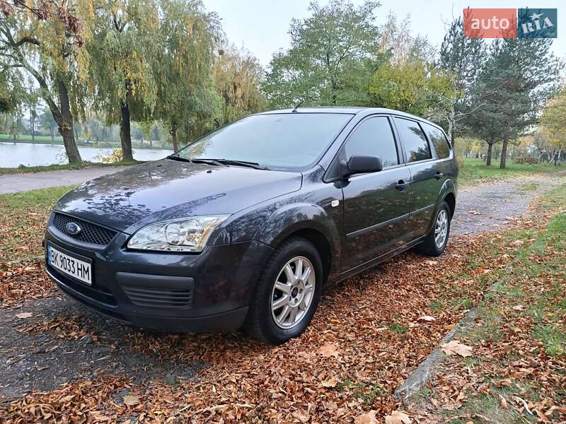 Універсал Ford Focus 2005 в Рівному фото Універсал Ford Focus 2005 в Рівному